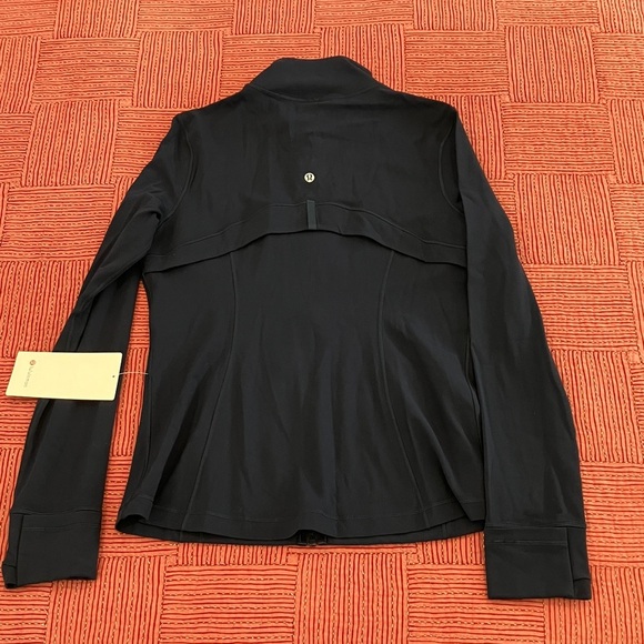 Lululemon Athletica women’s size 12 dark Blue Define Nulu Jacket New with tags - Picture 6 of 16